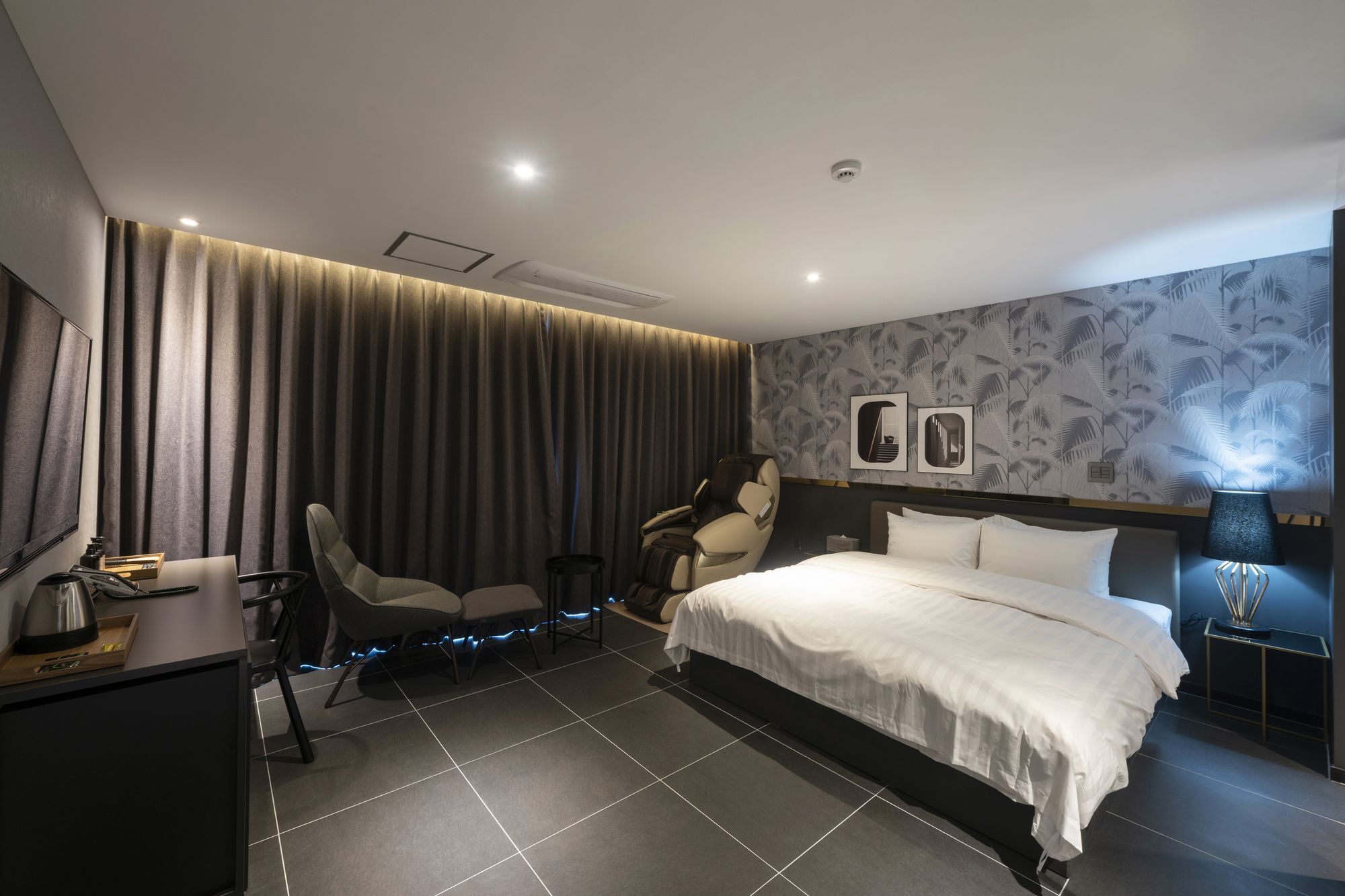 Brown-Dot Hotel Shinho Busan Extérieur photo