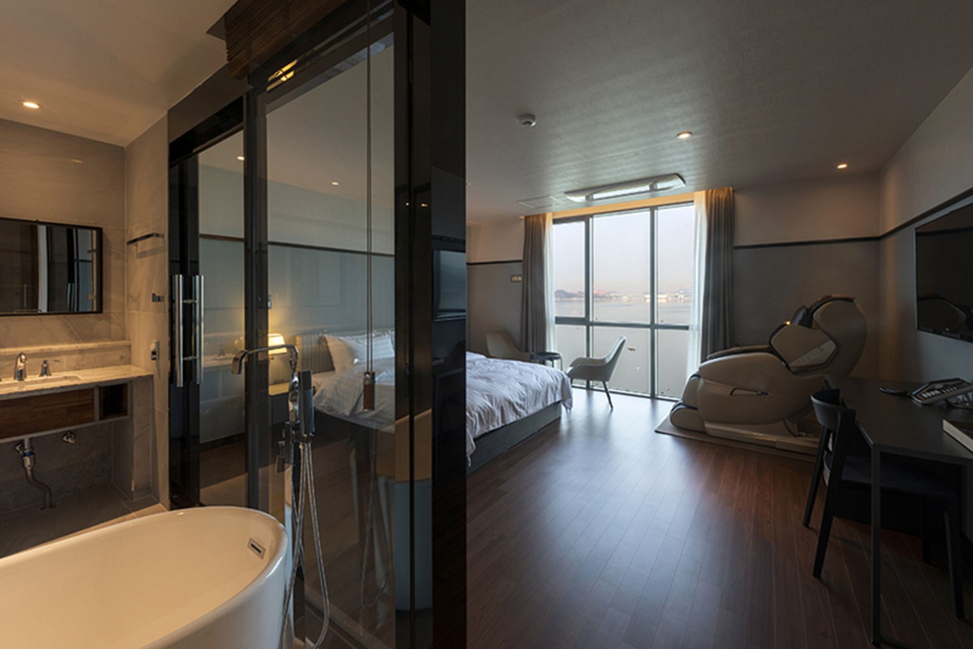 Brown-Dot Hotel Shinho Busan Extérieur photo