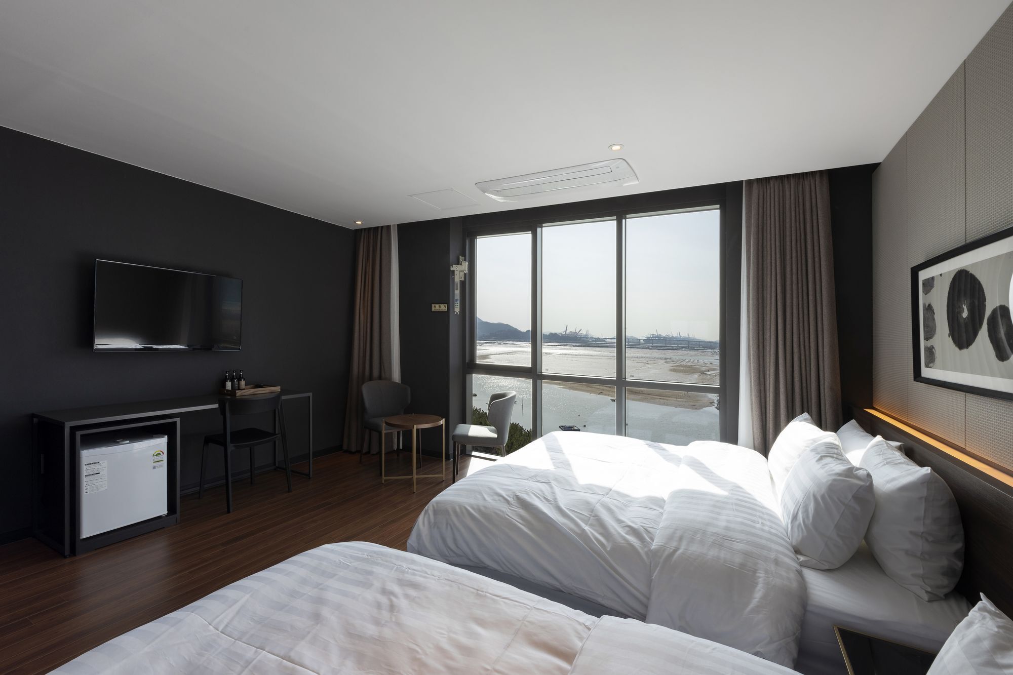 Brown-Dot Hotel Shinho Busan Extérieur photo