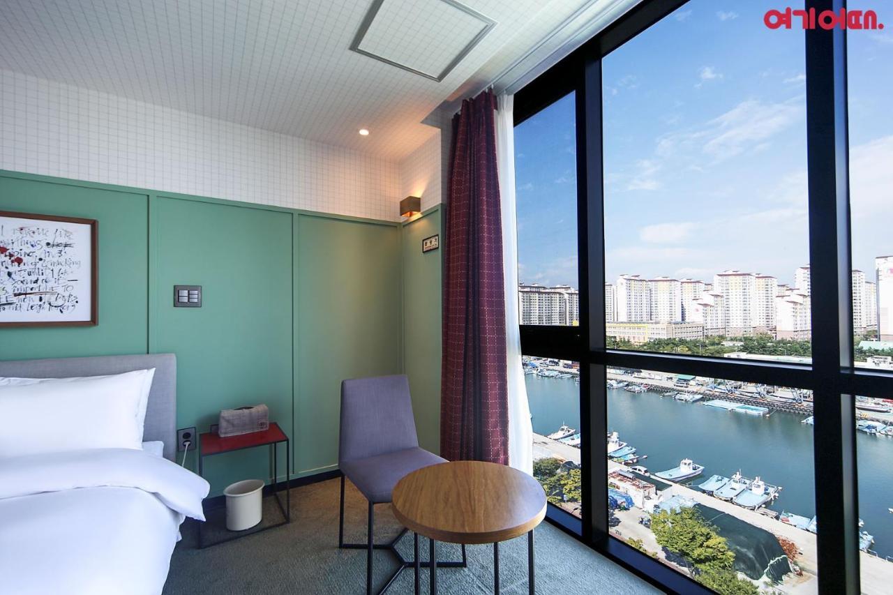 Brown-Dot Hotel Shinho Busan Extérieur photo
